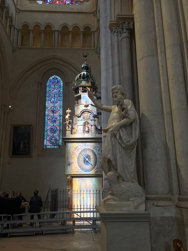 Lyon Cathedral's astronomical clock photographed by visitor