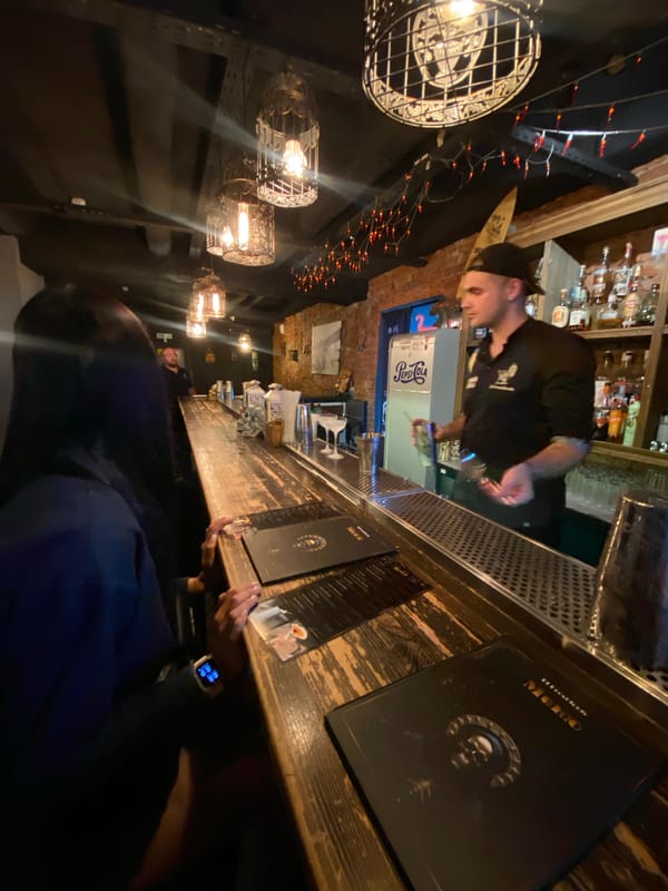 Bar night in Izhevsk: cocktails, pasta, and dancing