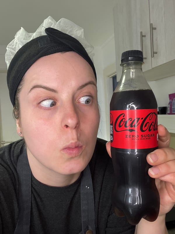 Food worker spotted during shift in Meisenheim kitchen