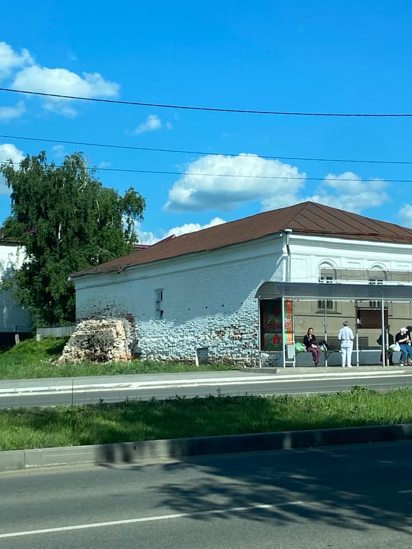 Daytime drive documented through Chistopol, Russia streets