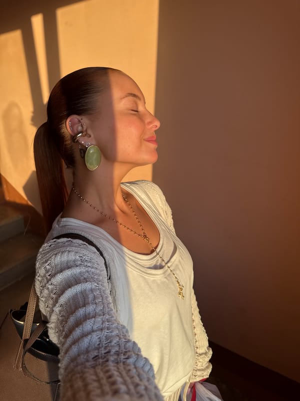 Woman observed in multiple locations across Chaikovsky, Russia