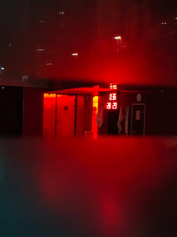 Evening moments captured across Moscow indoor and outdoor spaces