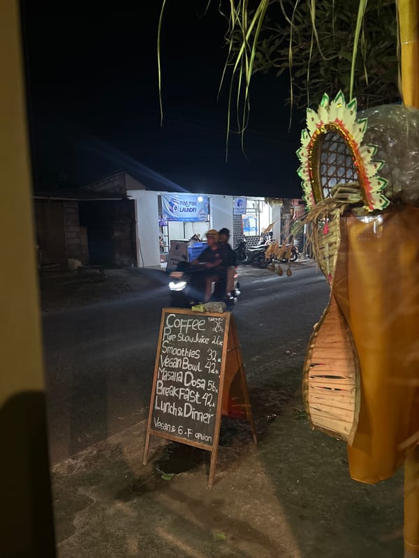 Food, streets, and small moments on a Ubud night