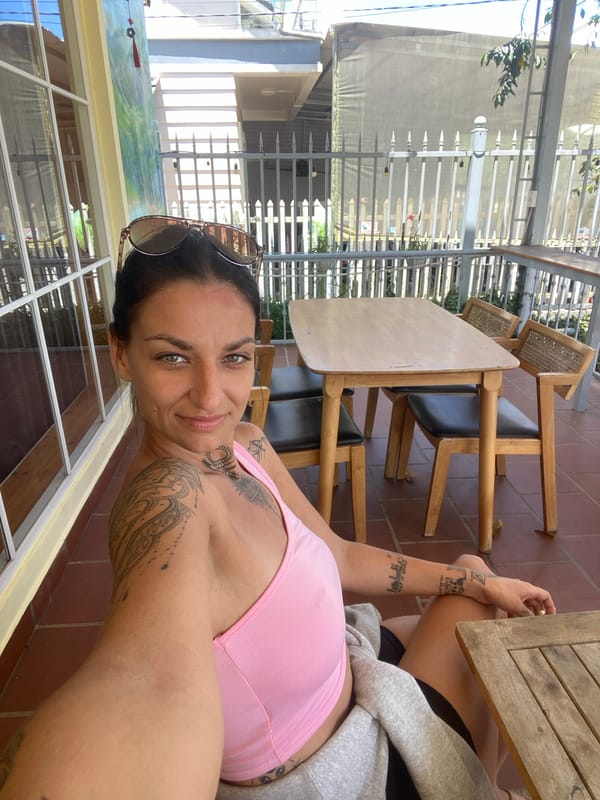 Café hangout in Da Lat with drinks, selfies, and tattoos