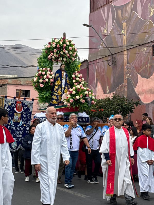 San Pedro procession winds through Iquique with decorated religious floats