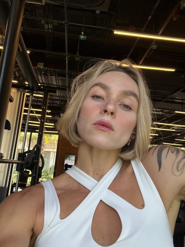 Woman documents early morning workout session at Rawai gym