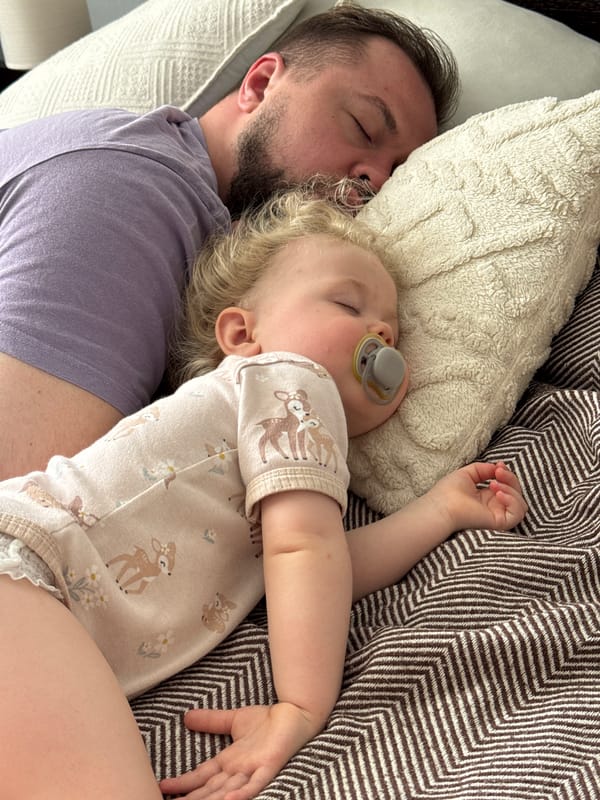 Family morning routine captured in Vladimir bedroom scenes