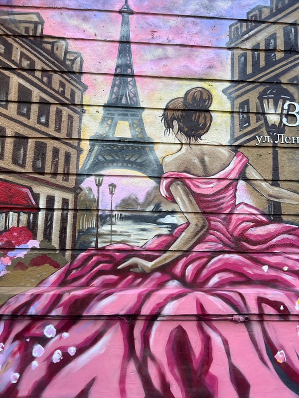 Eiffel Tower mural spotted on metal wall in Novosibirsk