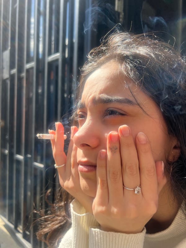 Informal photo session captured in Tbilisi over five minutes