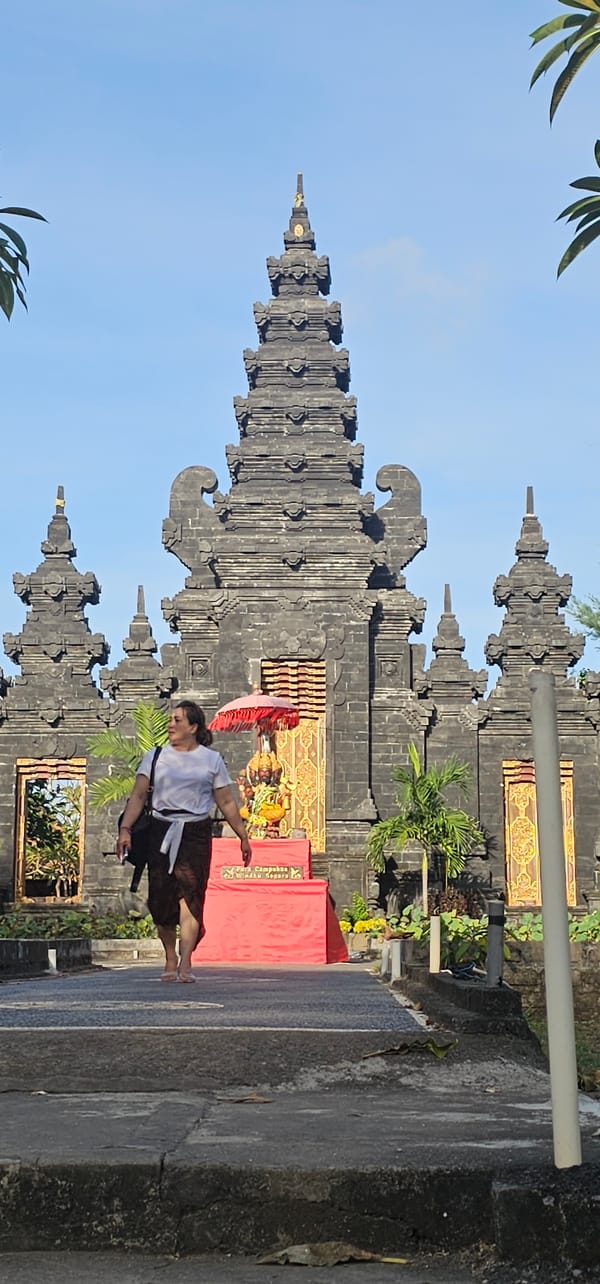Traditional Balinese daily life documented in Denpasar temple area