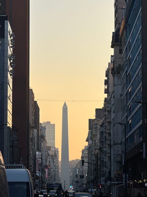 Evening snapshots capture Buenos Aires street life and landmarks