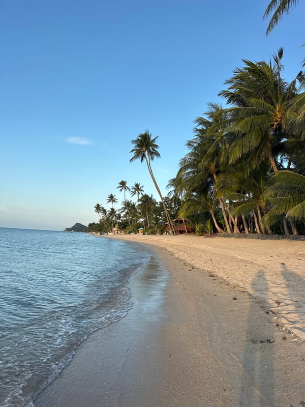Lazy beach afternoon on Ko Samui's sunny shoreline