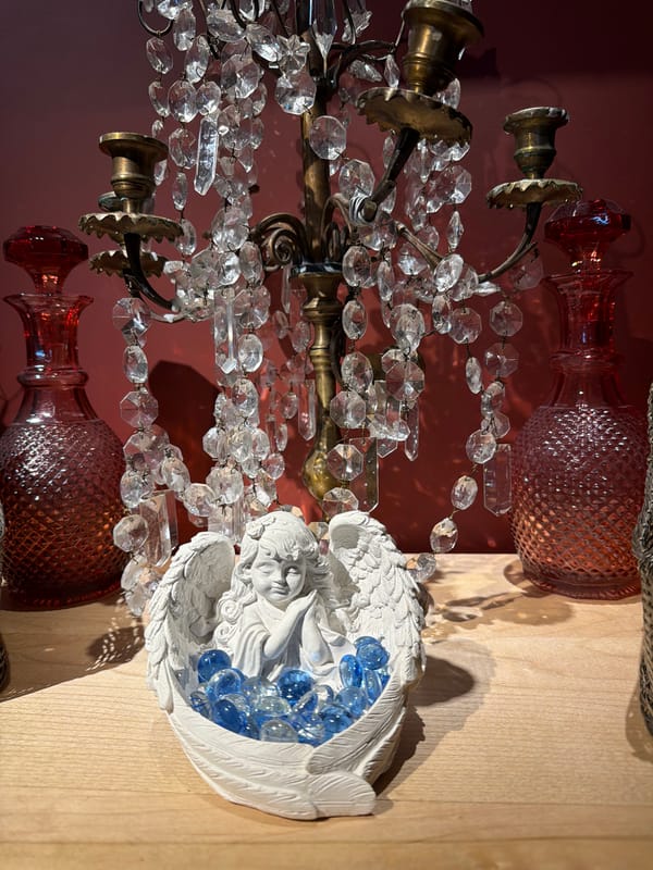 Moscow resident documents personal items and daily scenes