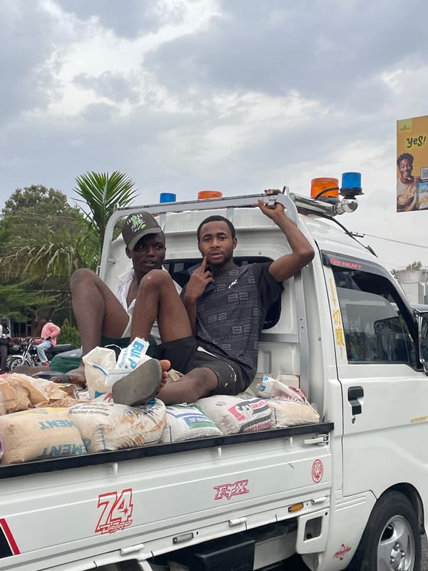Daily life moments captured in Jos: cement transport, children skating