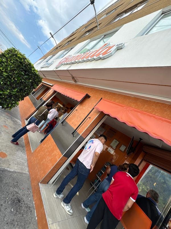 Evening scenes captured around Puebla restaurants and neighborhoods