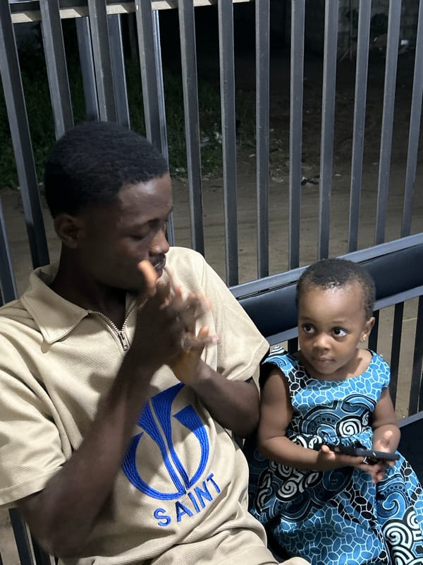 Man and child spotted together in Ihiagwa, Nigeria