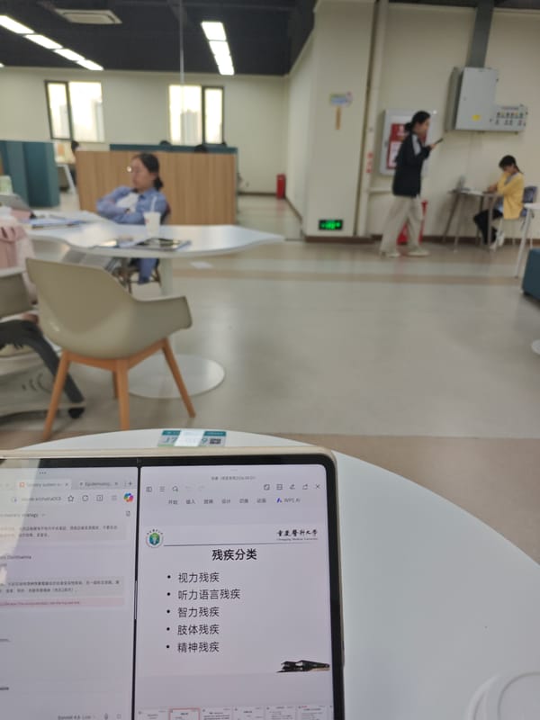 Ordinary life captured across Chongqing High-tech Zone Saturday morning