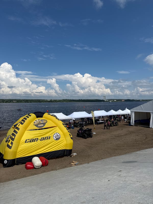 Jet ski festival draws crowds to Perm riverfront