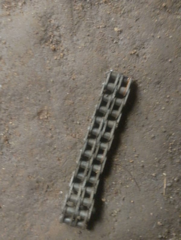 Car parts scattered across Jos streets and workshops
