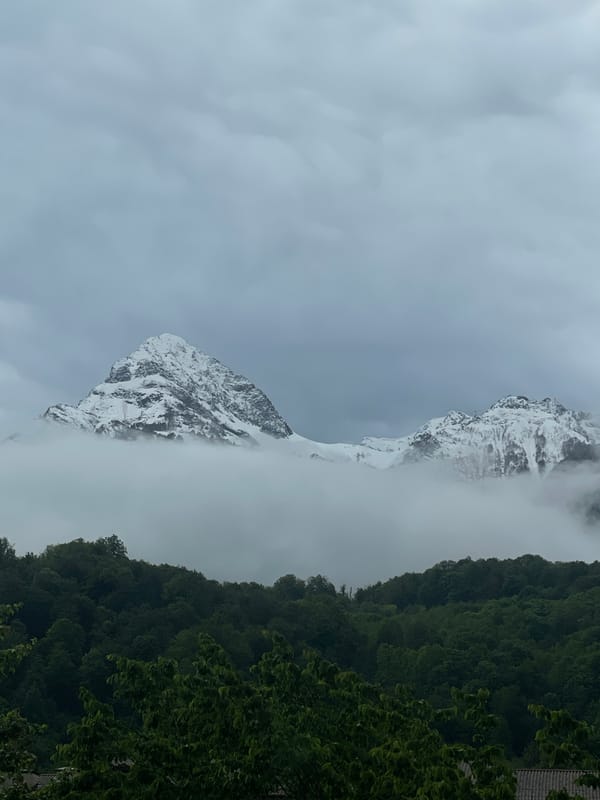 Misty mountain peaks observed near Estosadok, Russia