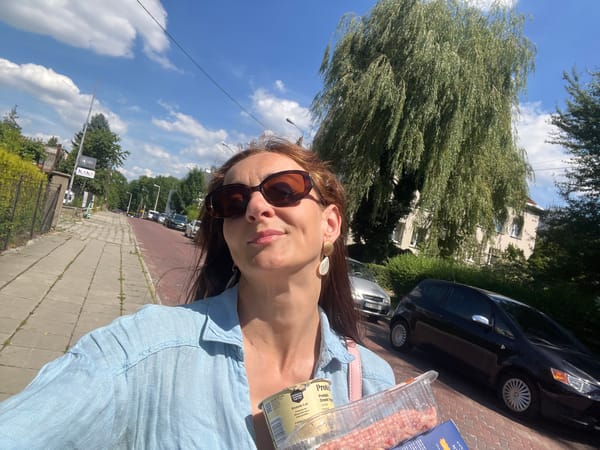Sunny city stroll, mirror selfies, and a coffee cup sky