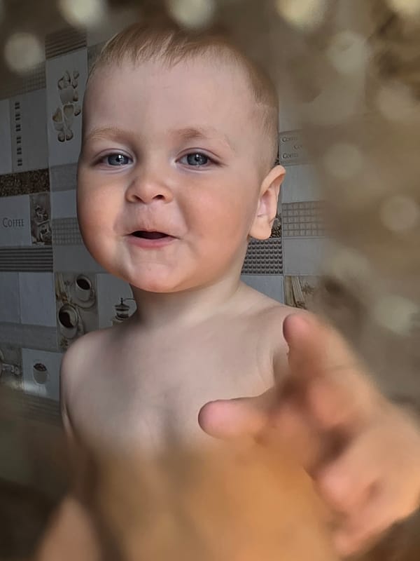 Morning moments documented across Chaikovsky, Russia locations