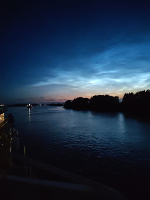 Dusk on the Volga: river views and a historic stone building