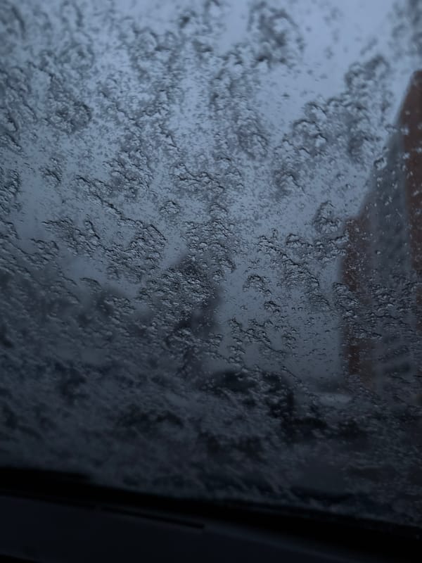 Ice formations spotted on window in Yekaterinburg