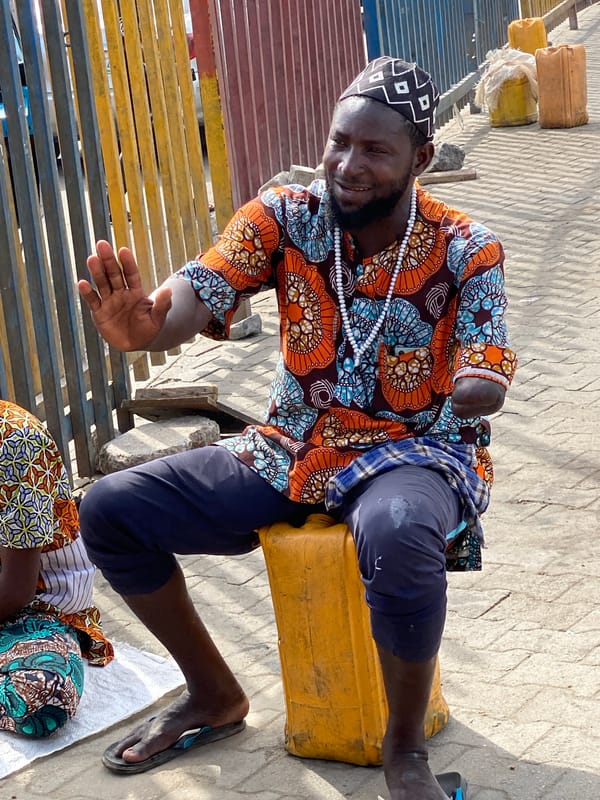 Morning market life captured in Lekki, Nigeria street scenes