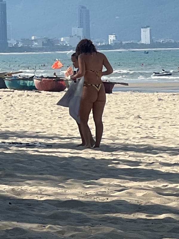 Beach day activities at My Khe Beach, Đà Nẵng