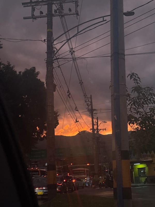 Twilight utility infrastructure observed in Medellín Colombia