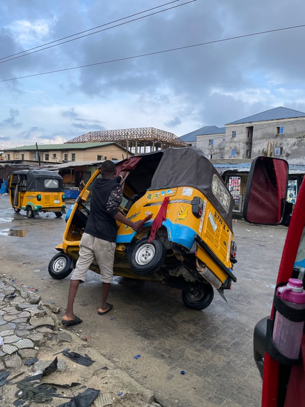 Morning street documentation in rainy Ado, Nigeria