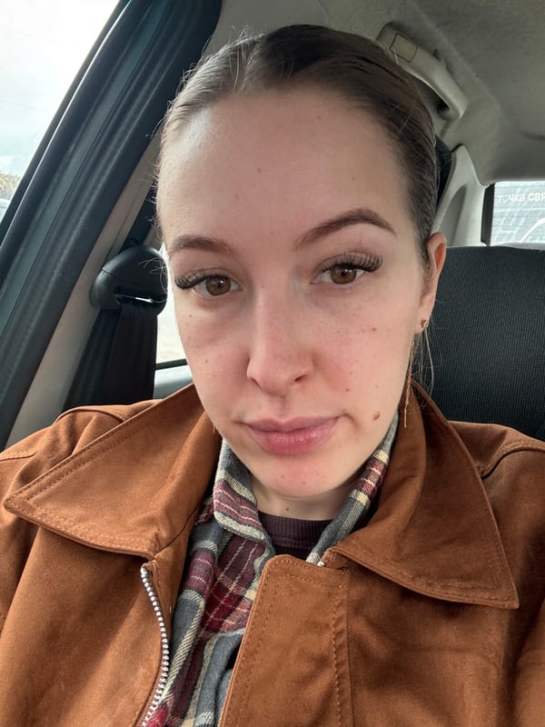 Woman and baby photographed in vehicle in Donetsk