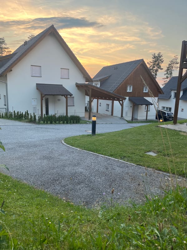 Backyard BBQ evening at a lakeside property in Milná
