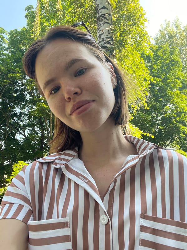 Selfies and skincare afternoon in Chaikovsky, Russia