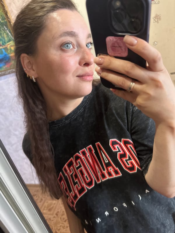 Selfie session in Yaroslavka, indoors and out