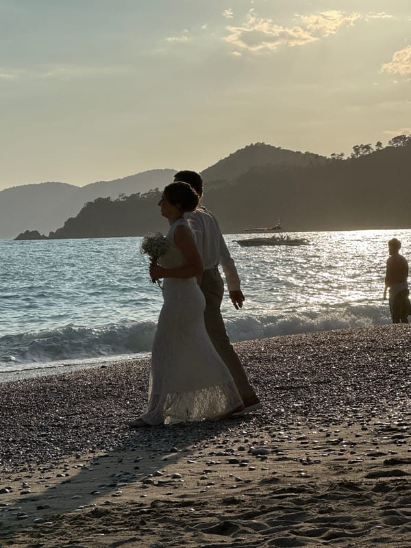 Wedding photoshoot captured on Fethiye beach in Turkey