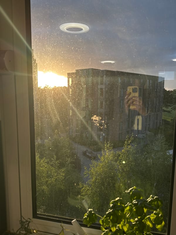 Hull resident documents ordinary evening activities indoors
