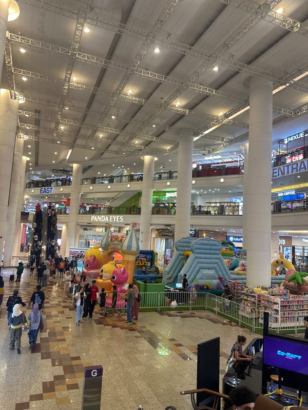 Tourist documents mall-hopping tour through central Kuala Lumpur