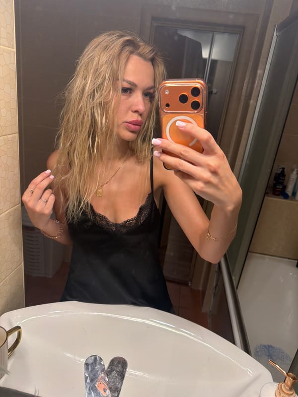 Bathroom selfies seconds apart, Kyiv