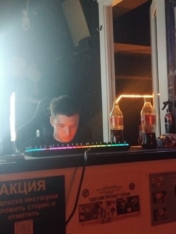 Evening commercial activity observed in two Tashkent establishments