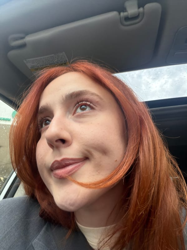 Woman documents rainy car journey through Tbilisi streets
