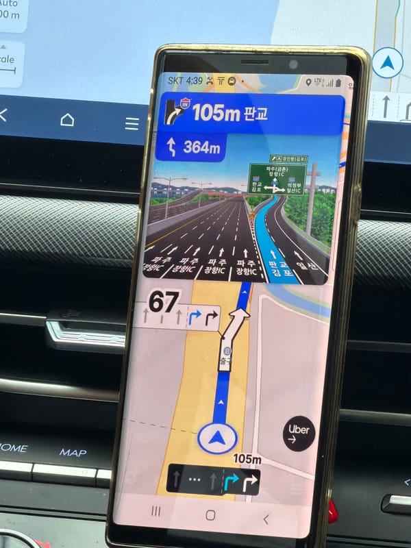 Driver navigates Route 67 toward Goyang IC interchange