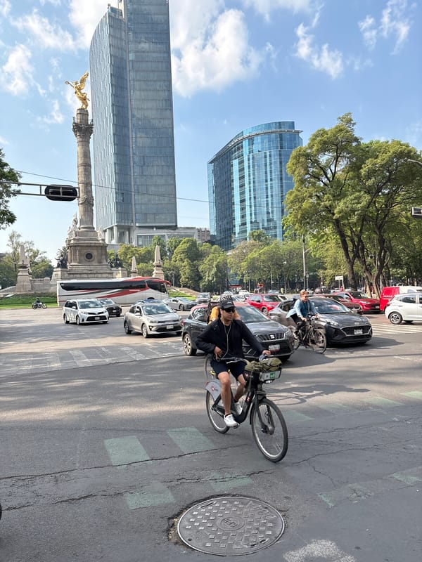 Angel of Independence monument photographed in Mexico City