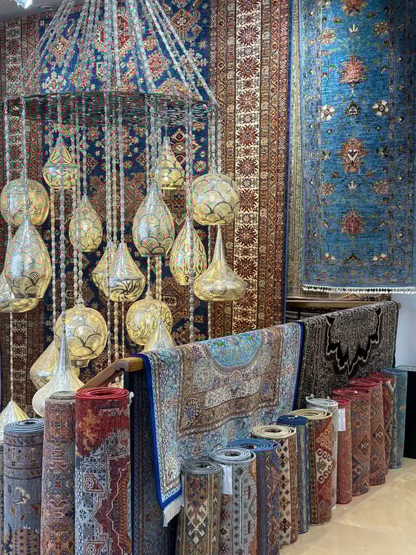 Morning snapshots capture Istanbul carpet shop and Dolmabahçe Palace