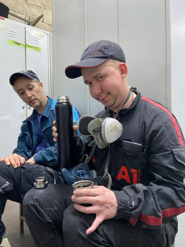 Two men spotted inside building in Krasnoyarsk