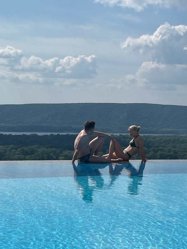 Poolside moment at an infinity pool in Novokuybyshevsk