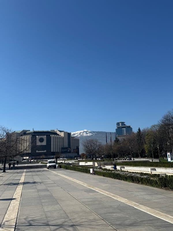 Clear morning at Sofia's central plaza near National Palace