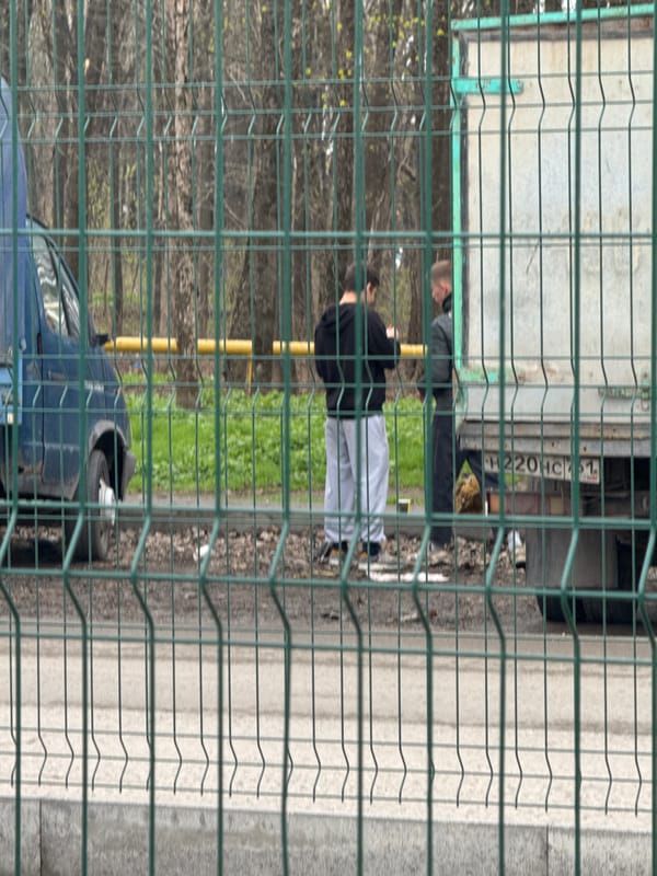 Two people spotted near truck in Rostov-on-Don