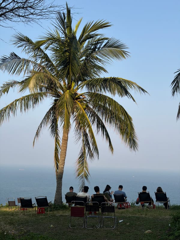 Daily life moments captured across Đà Nẵng